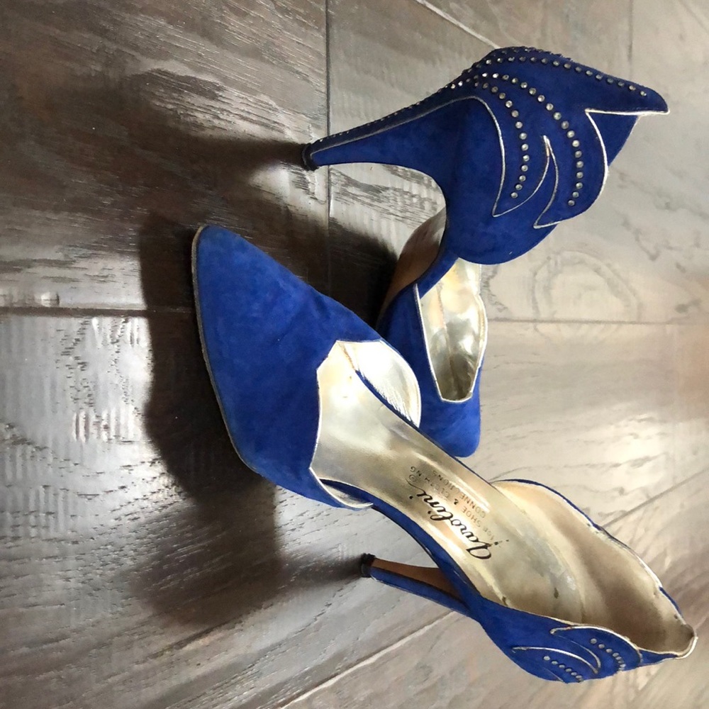 Evening pumps